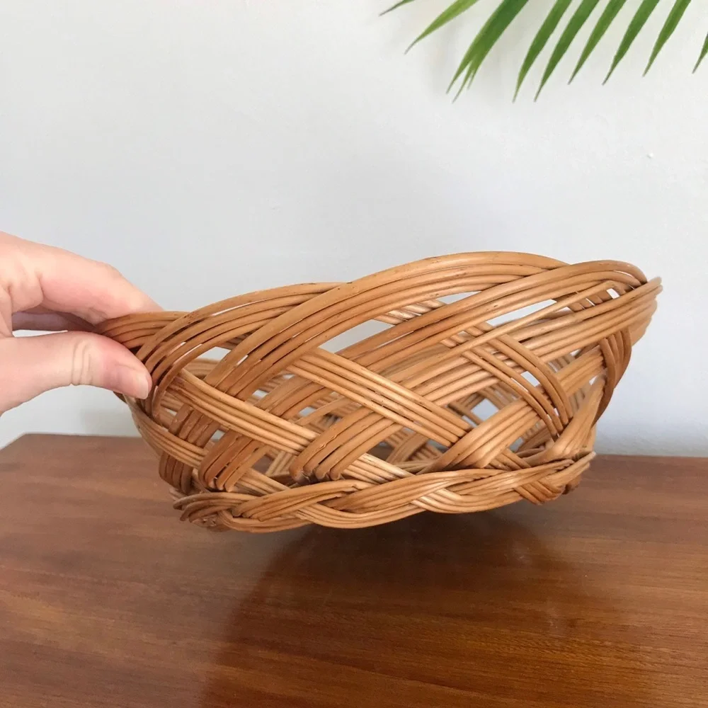 10” Vintage Wooden Tan Woven Basket Rustic Bohemian Bread & Fruit Bowl Basket